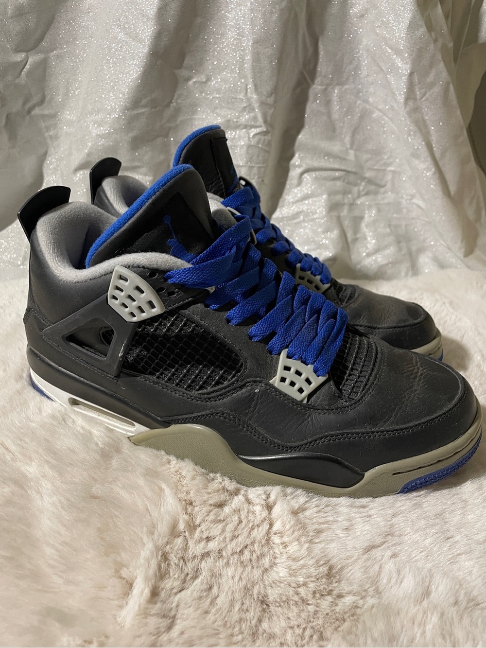 Air Jordan 4 Retro LS Oreo Blue Size 10 Men’s Sneakers With Original Box - Picture 6 of 7